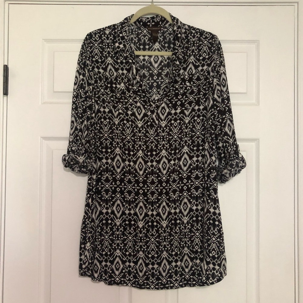 Black and White Tribal Print Dress Size Small